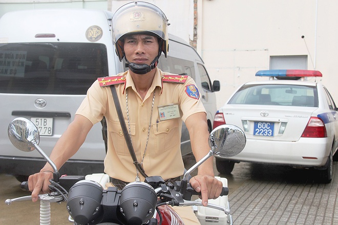 mat-phuc-giang-luoi-bat-quai-xe-tren-quoc-lo-20