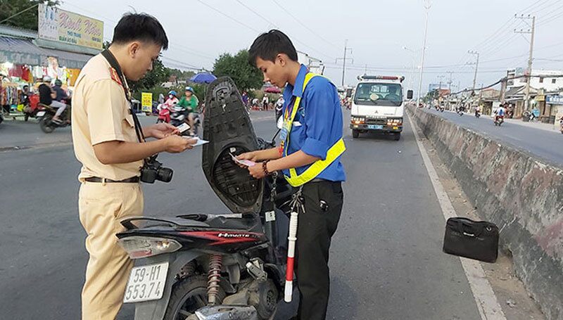 Cảnh sát giao thông có quyền truy đuổi khi thấy người vi phạm giao thông